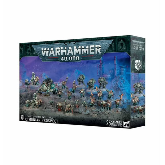 Warhammer 40,000 game box with miniatures on a white background